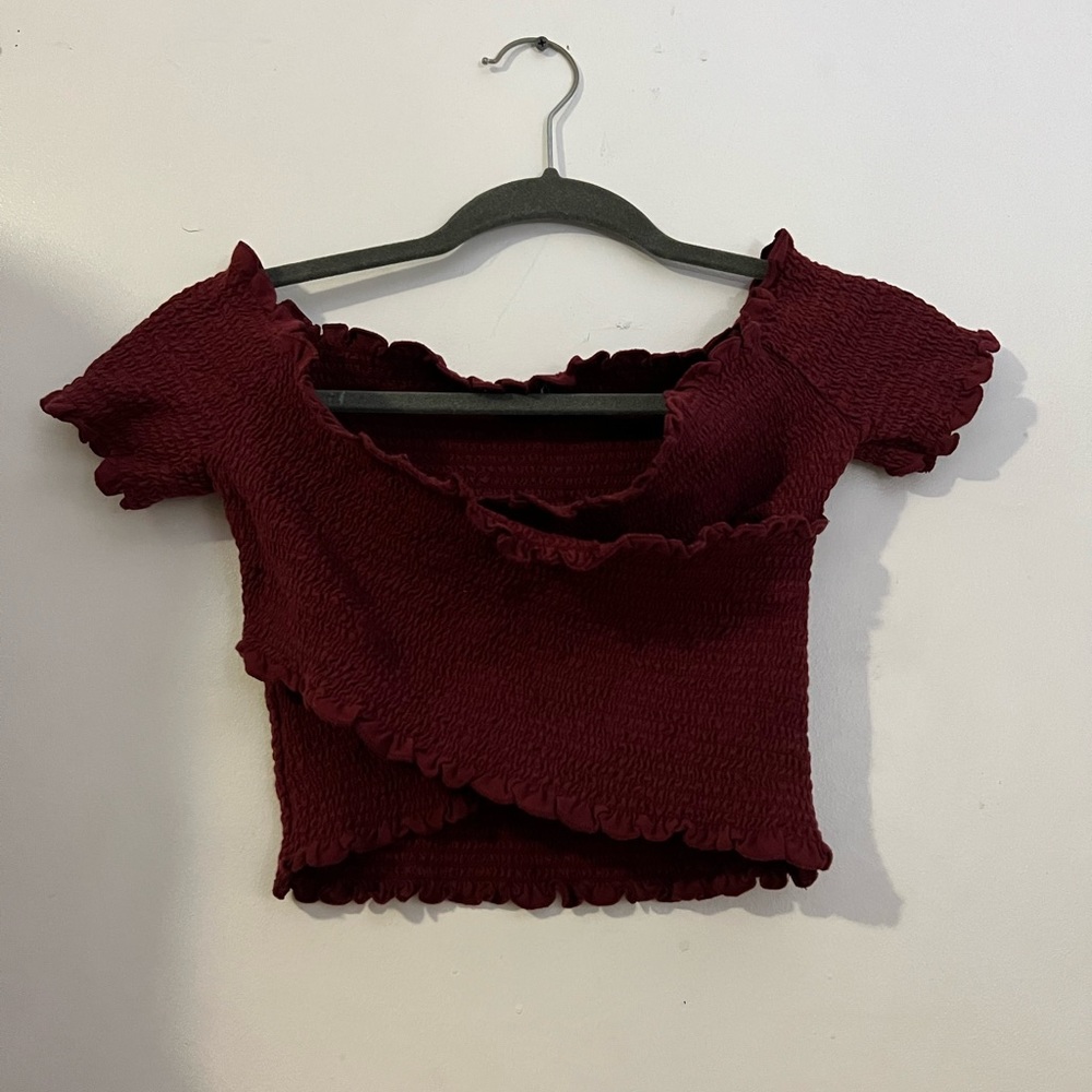 Hollister crop top